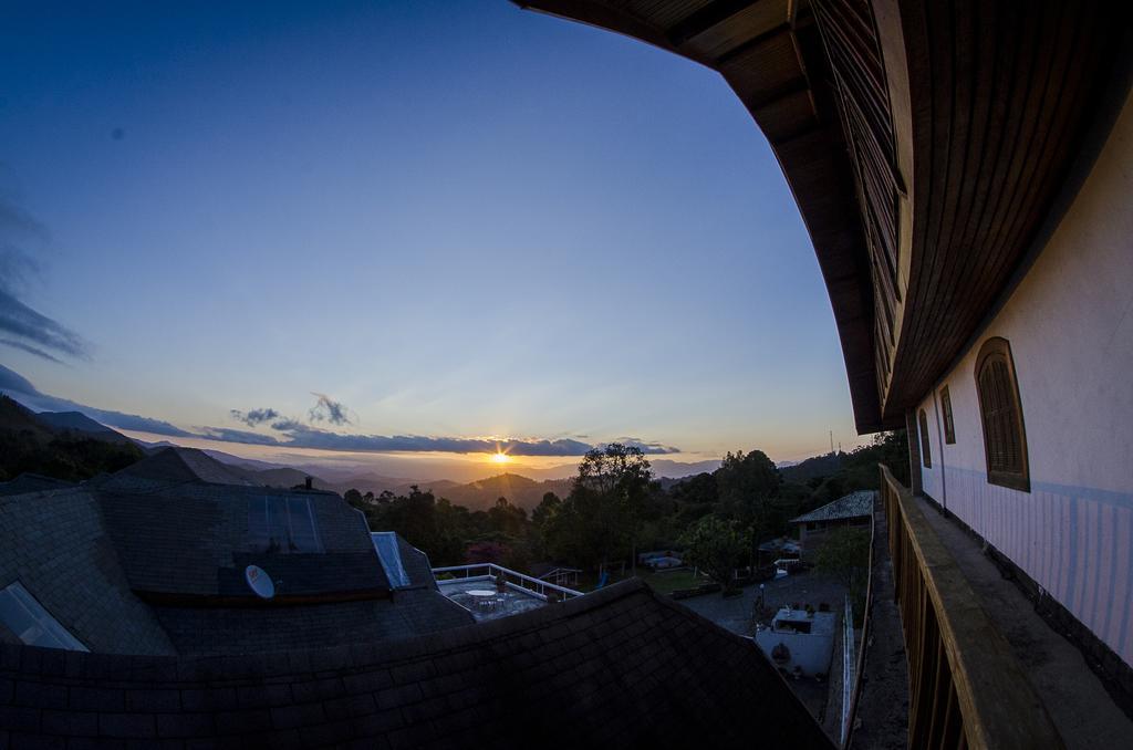 Hotel Fazenda Saint Claire Campos do Jordao Bagian luar foto