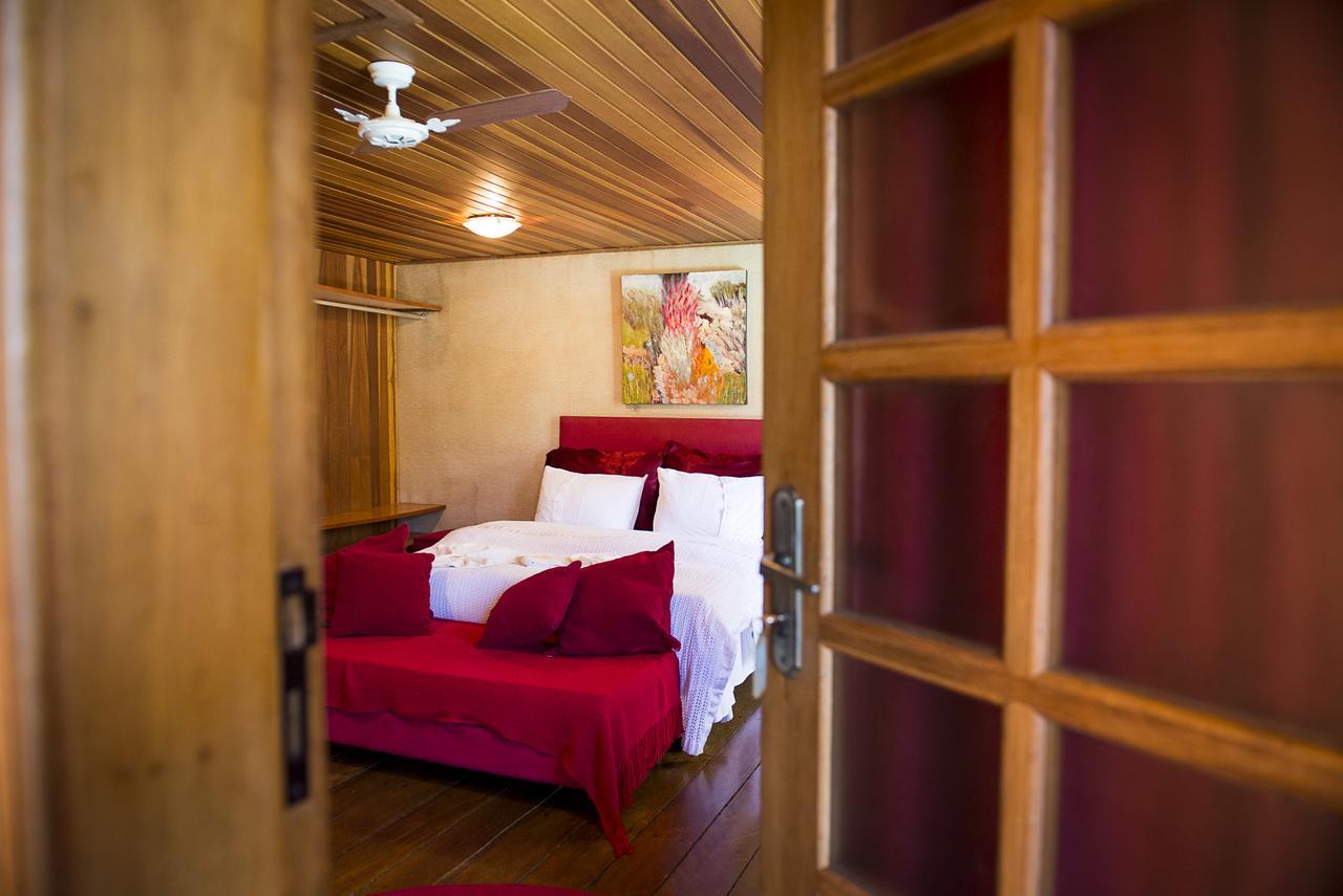 Hotel Fazenda Saint Claire Campos do Jordao Bagian luar foto