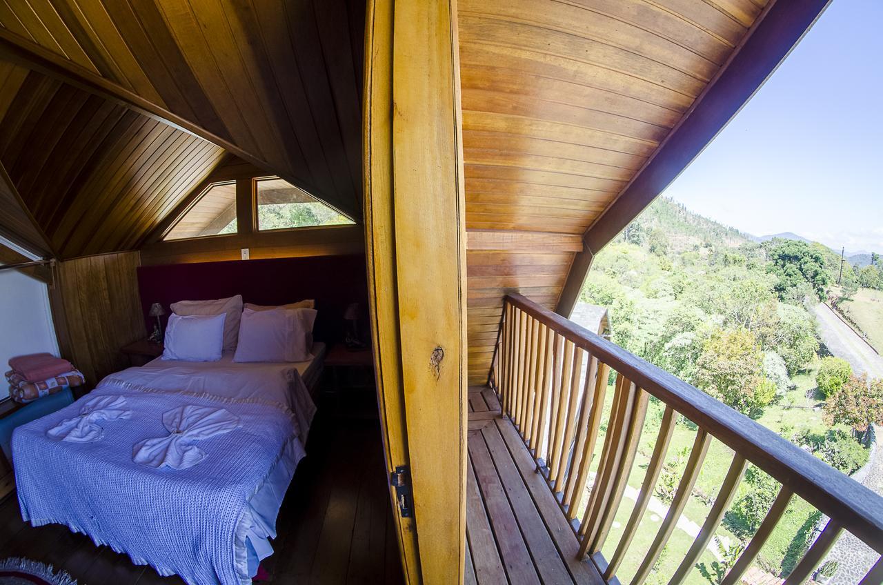 Hotel Fazenda Saint Claire Campos do Jordao Bagian luar foto