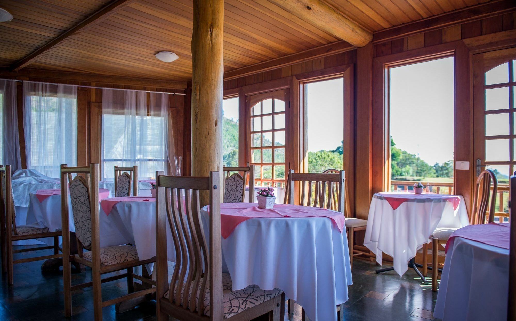 Hotel Fazenda Saint Claire Campos do Jordao Bagian luar foto